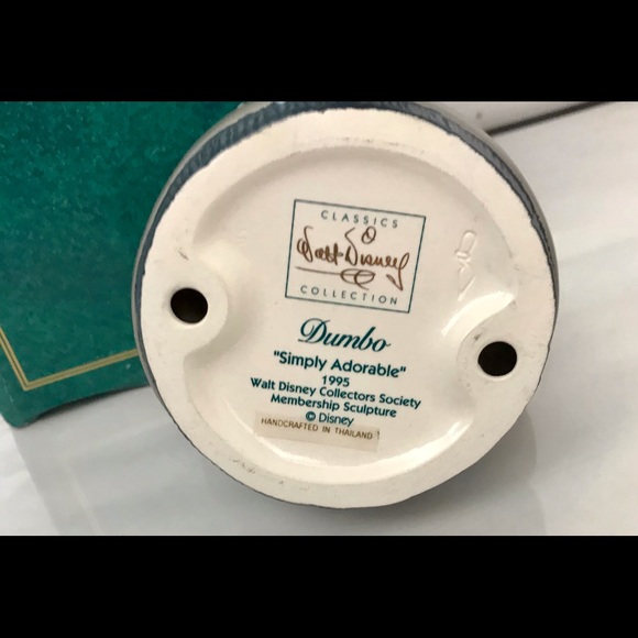 Disney Collectors Society Dumbo Sculpture - Picture 5 of 7